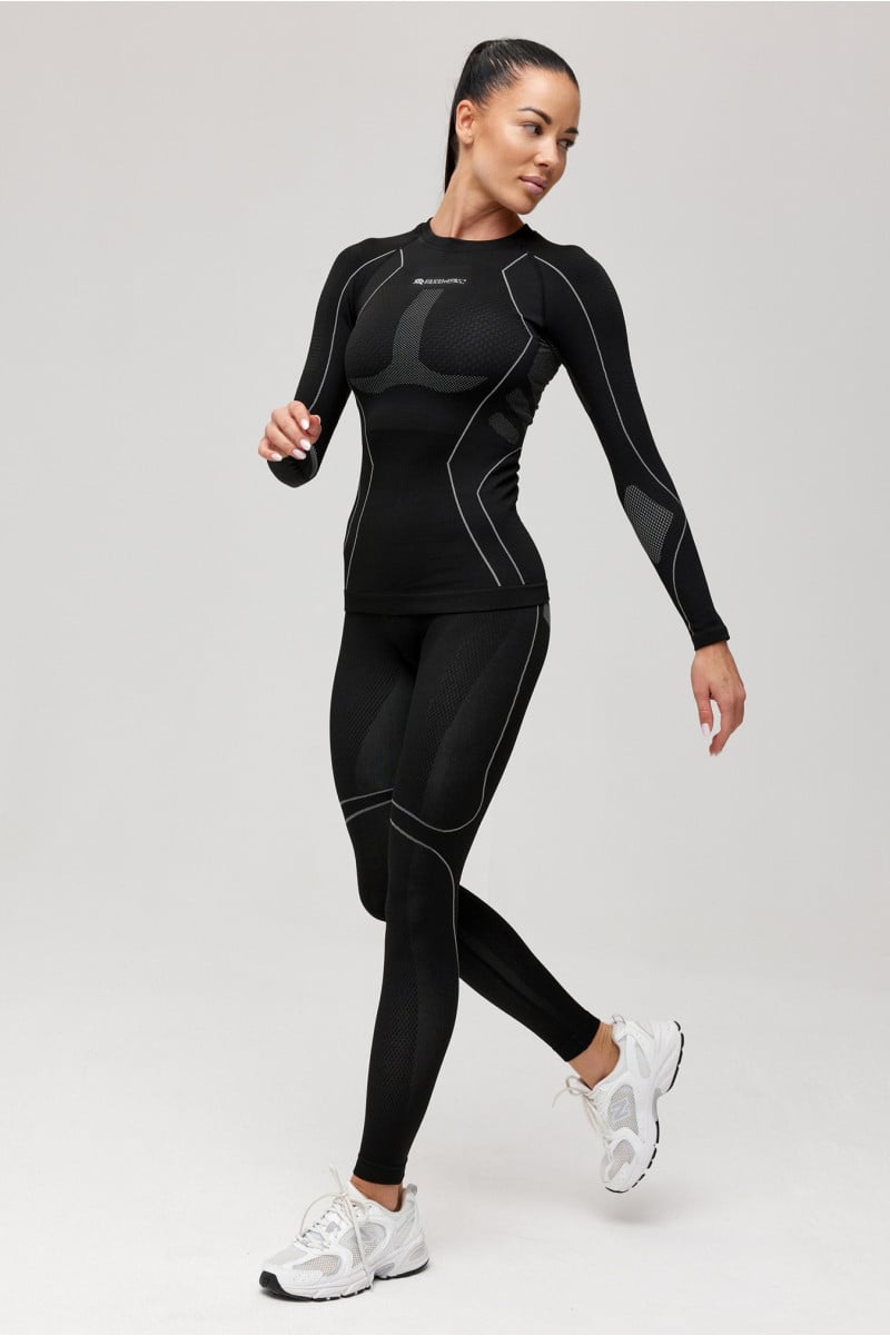 Seamless thermal underwear CROWN