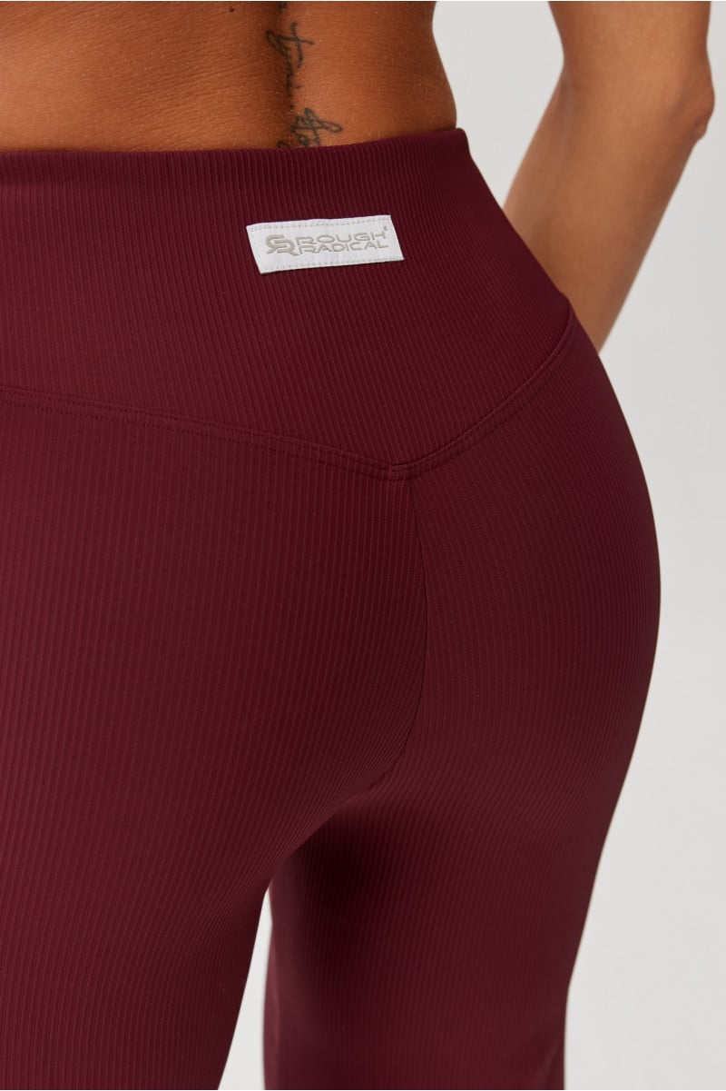 Legginsy damskie z prążkowanej dzianiny AVEN LONG