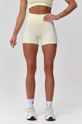 Damskie spodenki SEAMLESS CLOUD SHORTS